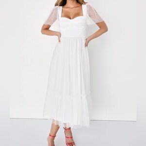 Lulu's White Pleated Midi Sundress with Sweetheart Neckline